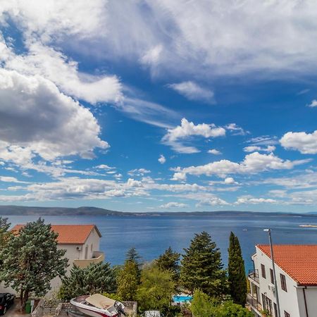 Nice apartment in Novi Vinodolski with 3 Bedrooms&WiFi Buitenkant foto
