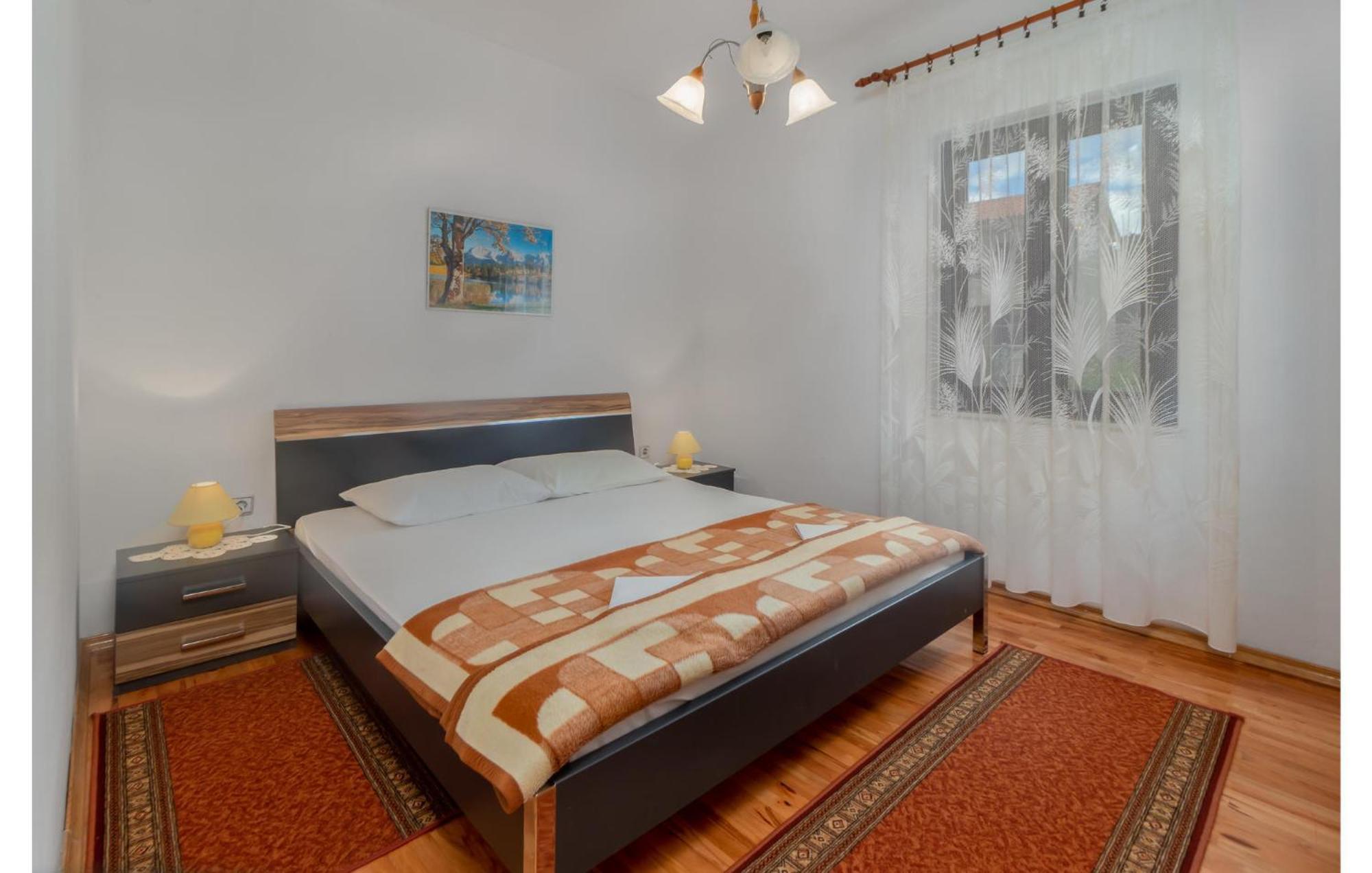Nice apartment in Novi Vinodolski with 3 Bedrooms&WiFi Buitenkant foto