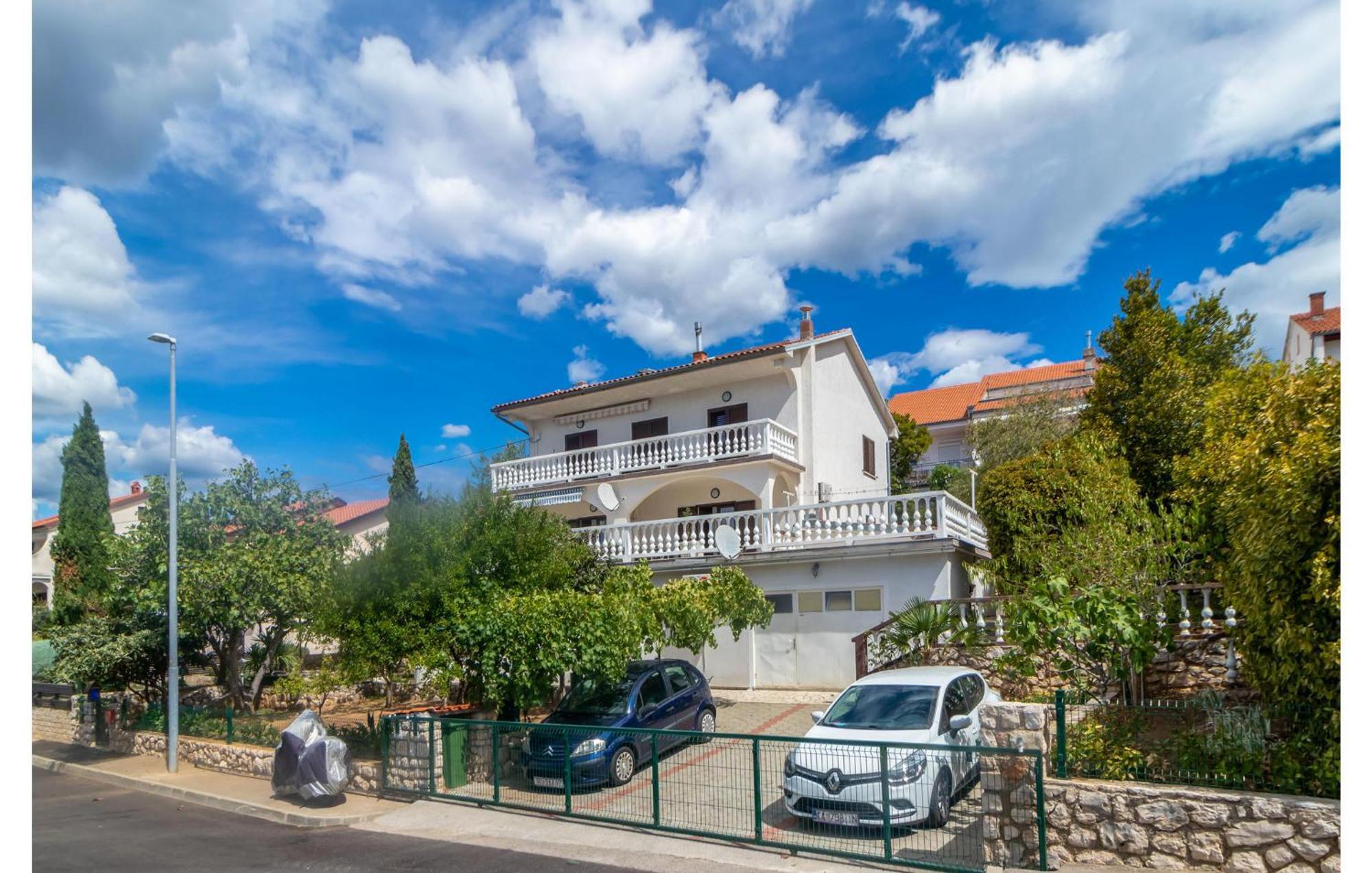 Nice apartment in Novi Vinodolski with 3 Bedrooms&WiFi Buitenkant foto